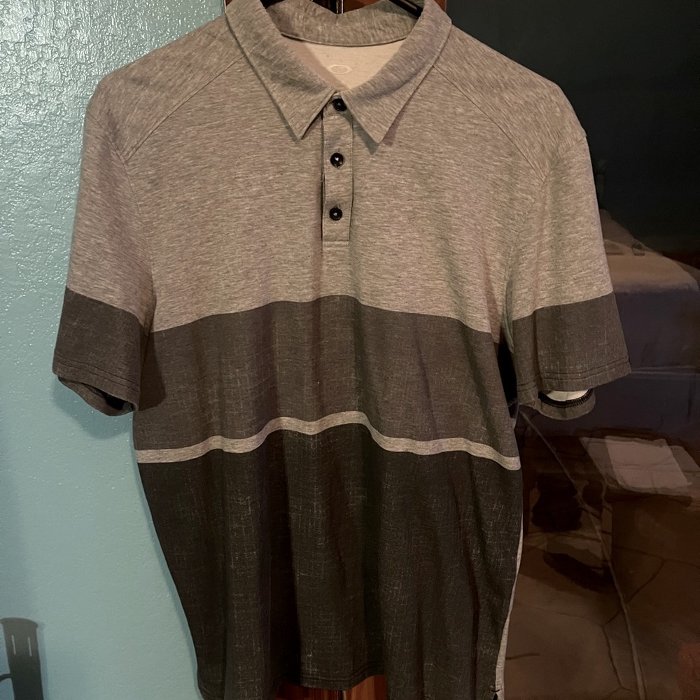 Oakley polo